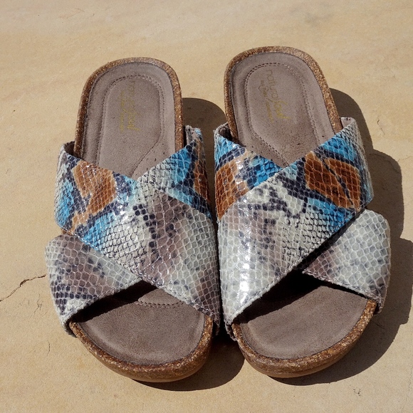 Naturalizer Blue & Gray Vegan Suede Snakeskin Earthy Hippie Boho Sandals - Picture 1 of 8